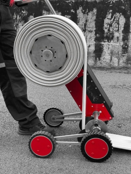 Preview: ET-Roller MB7 Elektrisch Wickler für Feuerlöschschläuche bis zu 6 Zoll Betrieben mit Milwaukee-Akkus