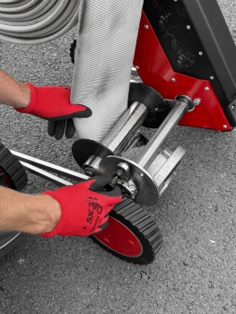 Preview: ET-Roller MB7 Elektrisch Wickler für Feuerlöschschläuche bis zu 6 Zoll Betrieben mit Milwaukee-Akkus